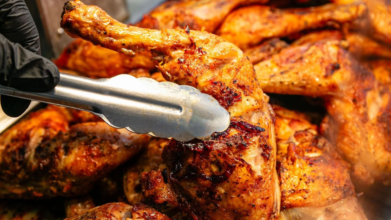 Quatre mois après la polémique de Saint-Ouen, Master Poulet s’installe à Nice sur Jean-Médecin