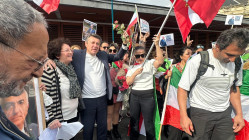 Nice affiche son appui aux Iraniens avec un rassemblement devant la mairie Nice affiche son appui aux Iraniens avec un rassemblement devant la mairie