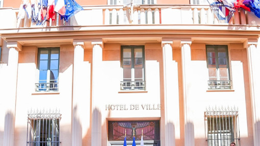Attentat de la Promenade des Anglais : la mairie de Nice perquisitionn&eacute;e dans l&rsquo;enqu&ecirc;te sur le dispositif de s&eacute;curit&eacute;
