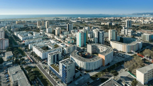Nice : la tour 19 des Moulins commence à disparaître Nice : la tour 19 des Moulins commence à disparaître