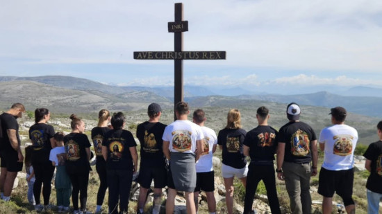 Alpes-Maritimes : une nouvelle croix g&eacute;ante revendiqu&eacute;e par un groupuscule d&rsquo;extr&ecirc;me droite