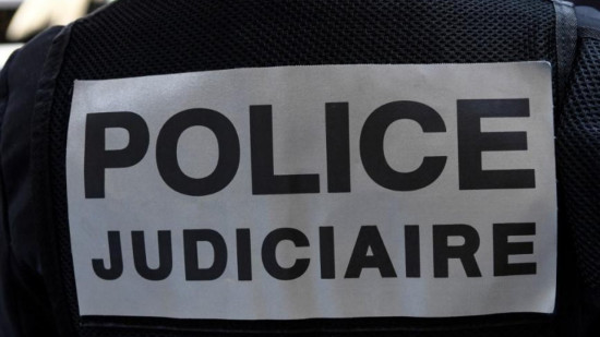 Féminicide à Nice : une femme tuée par son ex-compagnon, sa fille grièvement blessée Féminicide à Nice : une femme tuée par son ex-compagnon, sa fille grièvement blessée