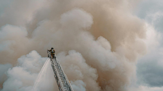 Feu aux portes de Marseille : 130 pompiers du Var et des Alpes-Maritimes envoyés en renfort