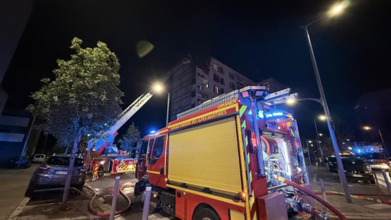 Feu d’habitation à Nice : trois blessés légers Feu d’habitation à Nice : trois blessés légers