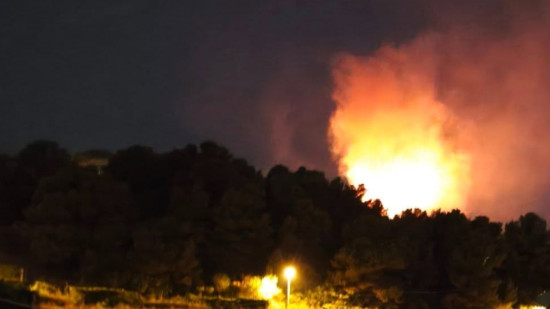 Feu de broussailles à Saint-Laurent-du-Var : 2000 m² brûlés près des habitations