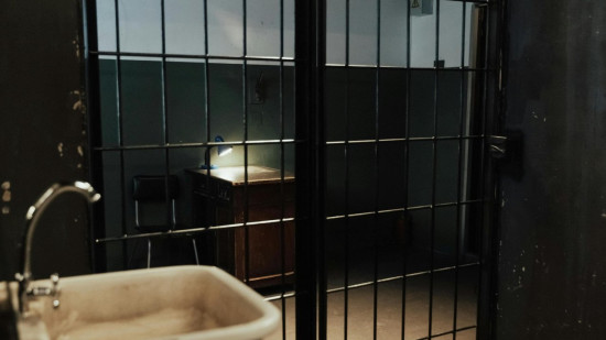 Gérald Darmanin lance des fouilles massives dans toutes les prisons françaises