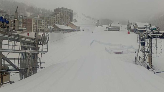 Il est tombé 30 centimètres de neige fraîche à Isola 2000... et c'est pas fini Il est tombé 30 centimètres de neige fraîche à Isola 2000... et c'est pas fini