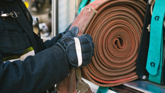 Incendie au centre de tri de Veolia à Nice : 40 pompiers mobilisés