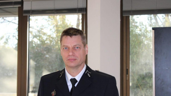 Mandelieu : un hommage à l’Adjudant-Chef Éric Comyn, un an après sa mort en service