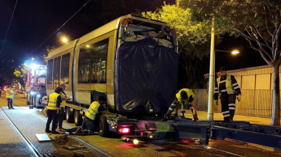 Nice : la première rame rallongée de la ligne 1 du tramway a été livrée cette nuit Nice : la première rame rallongée de la ligne 1 du tramway a été livrée cette nuit