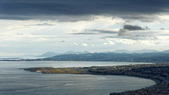 Retards a&eacute;riens : la ligne Nice-Paris parmi les plus touch&eacute;es