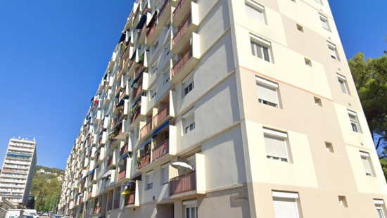 Nice : il se tue en chutant de plusieurs étages Nice : il se tue en chutant de plusieurs étages