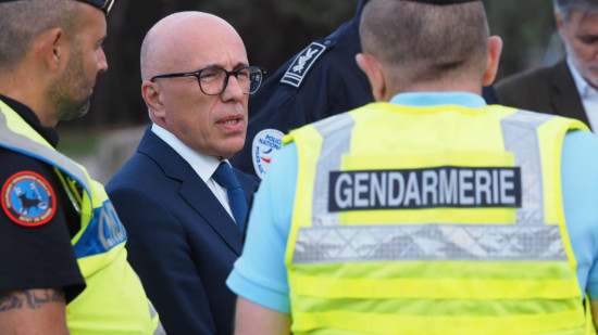 Eric Ciotti après les violences du 1er-Mai : "Tous les groupuscules d’extrême gauche violents doivent être dissous"