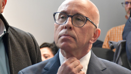 Apr&egrave;s des infractions routi&egrave;res dans un cort&egrave;ge &agrave; Nice, Eric Ciotti fait annuler un mariage