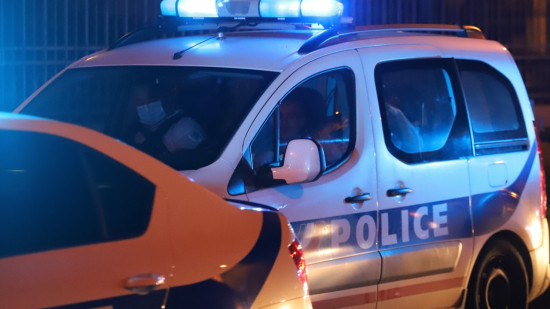 Cannes : apr&egrave;s une course-poursuite, un chauffard se jette dans la mer pour fuir la police