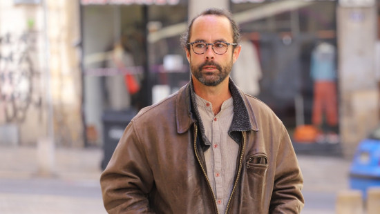 Cédric Herrou jugé à Nice pour avoir traité le maire de Breil-sur-Roya
 de "sombre type" Cédric Herrou jugé à Nice pour avoir traité le maire de Breil-sur-Roya
 de "sombre type"