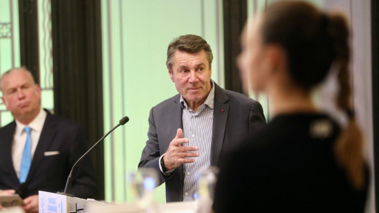 Des élus de la métropole de Nice contestent la prise en charge des frais de justice de Christian Estrosi