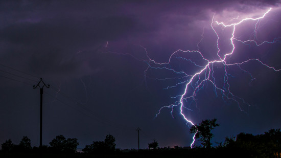 Intempéries : des évacuations et des inondations dans les Alpes-Maritimes Intempéries : des évacuations et des inondations dans les Alpes-Maritimes