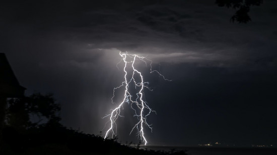 Intempéries : La région Paca frappée 5 000 fois par la foudre Intempéries : La région Paca frappée 5 000 fois par la foudre