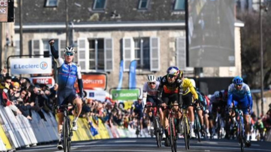 Laporte toujours en jaune sur le Paris-Nice Laporte toujours en jaune sur le Paris-Nice
