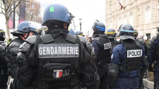 Manifestations : « on se doit de faire notre job » disent les policiers Manifestations : « on se doit de faire notre job » disent les policiers