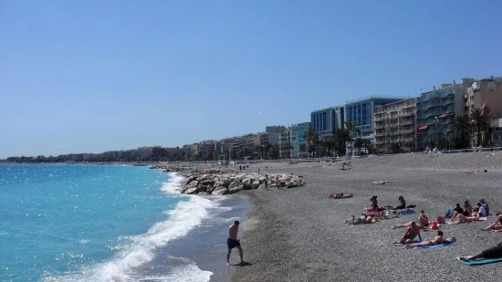 Nice : deux ans de prison apr&egrave;s des attouchements sexuels sur une plage de Magnan