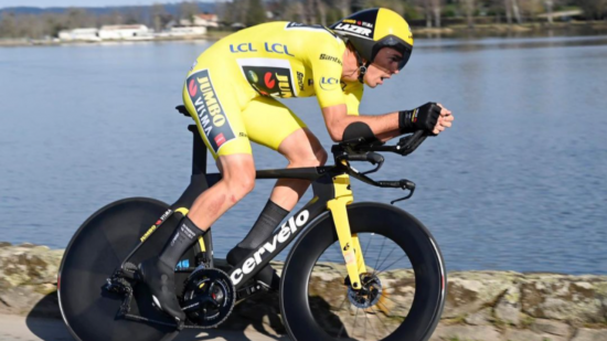 Paris-Nice : Wout van Aert s'empare du maillot jaune Paris-Nice : Wout van Aert s'empare du maillot jaune