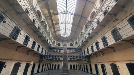 Un détenu en évasion arrêté à Nice ce mercredi matin Un détenu en évasion arrêté à Nice ce mercredi matin