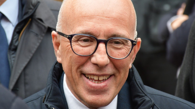 Municipales &agrave; Nice 2026 : &Eacute;ric Ciotti creuse l&rsquo;&eacute;cart face &agrave; Christian Estrosi selon une derni&egrave;re enqu&ecirc;te