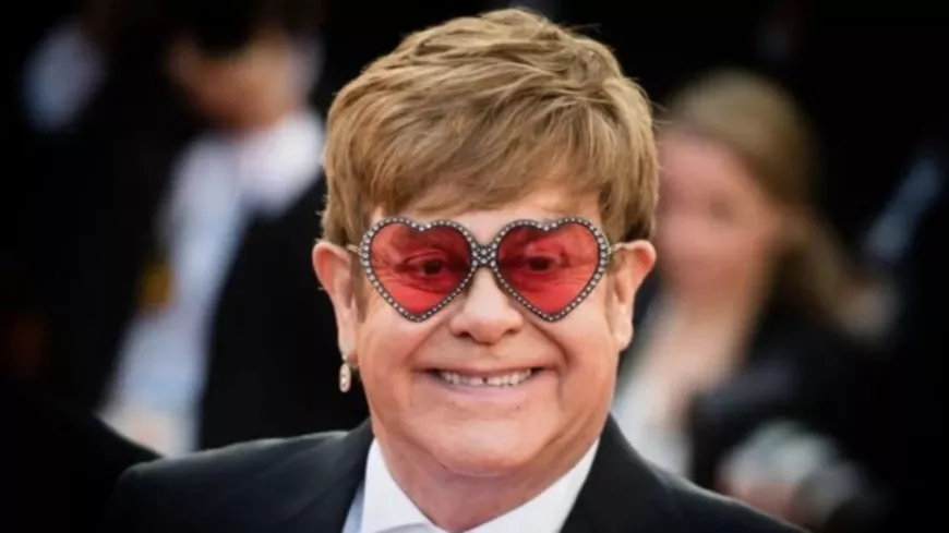 Elton John hospitalisé après une chute à Nice