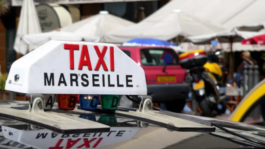 La grogne des taxis contre le covoiturage sanitaire obligatoire