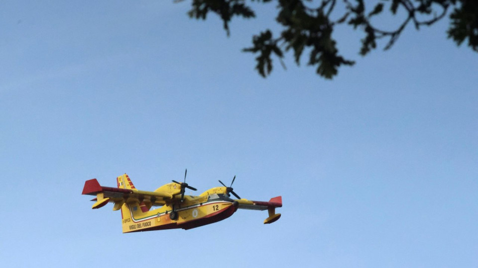 Alpes-Maritimes : des bombardiers d&rsquo;eau dans le ciel ce mardi, voici pourquoi