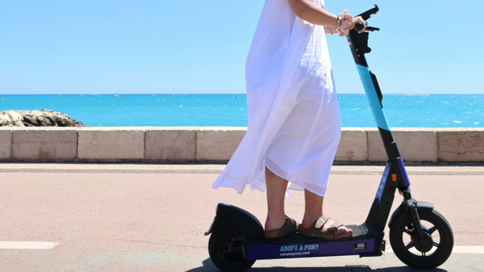 Casque obligatoire à Nice : la Ville serre la vis sur les trottinettes électriques