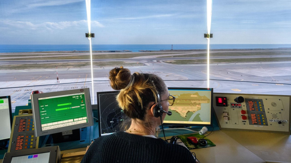 Collision &eacute;vit&eacute;e &agrave; Nice : Estrosi veut remplacer les contr&ocirc;leurs a&eacute;riens par des militaires