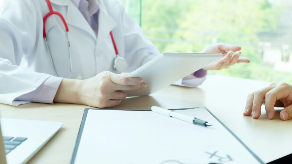 Un appel aux m&eacute;decins volontaires dans l'arri&egrave;re-pays de Grasse (contre 200 euros par jour)