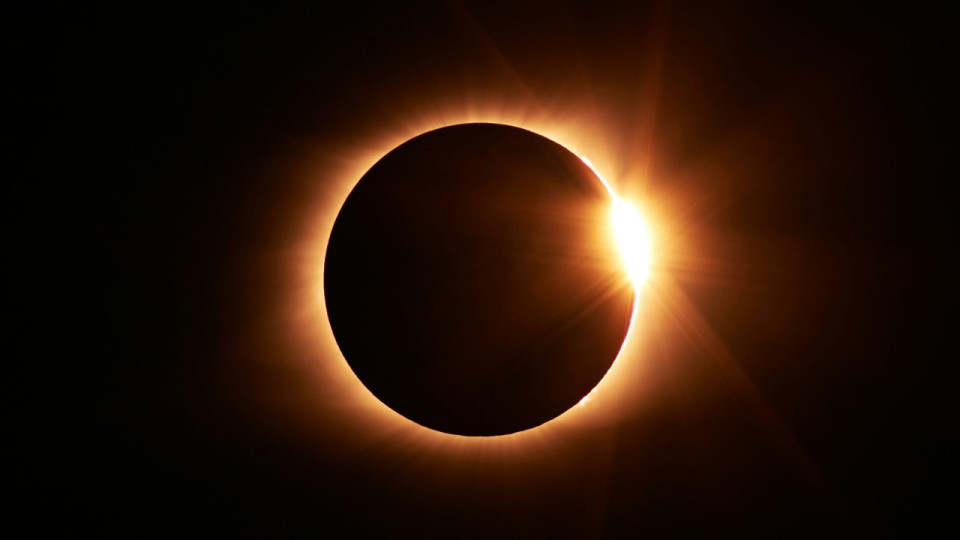 &Eacute;clipse solaire du 12 ao&ucirc;t : le ph&eacute;nom&egrave;ne sera visible &agrave; plus de 95 % sur la C&ocirc;te d&rsquo;Azur