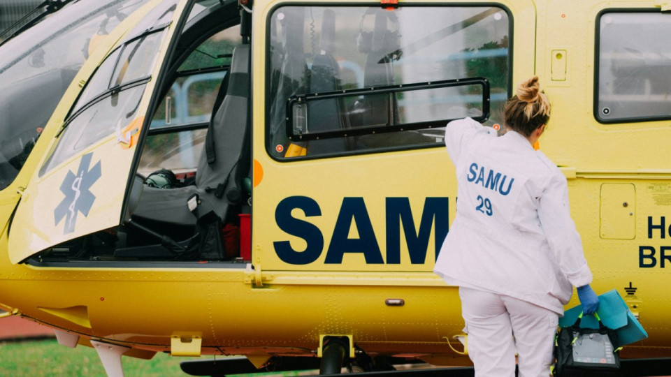 Grave accident sur la RD 2202 &agrave; Daluis : une jeune femme h&eacute;liport&eacute;e