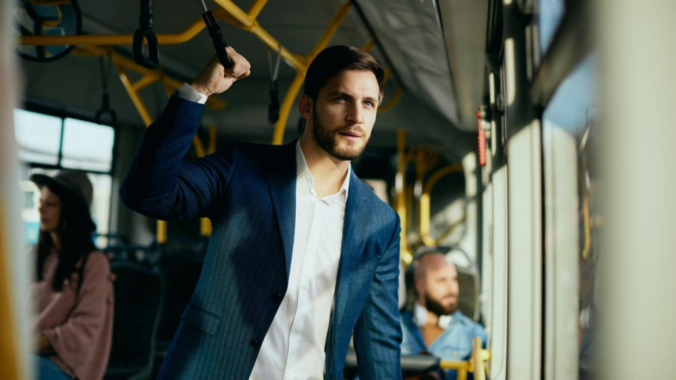 Paca : les demandeurs d’emploi travaillent plus loin de chez eux