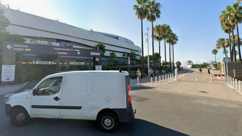 Saint-Laurent-du-Var : pr&egrave;s de 800.000 euros de bijoux d&eacute;rob&eacute;s lors d&rsquo;un braquage &agrave; Cap 3000