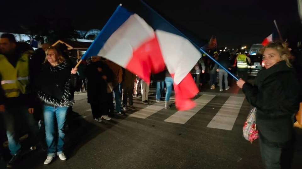 Apr&egrave;s le d&eacute;part de Nice, le "convoi de la libert&eacute;" bloqu&eacute; &agrave; Lille