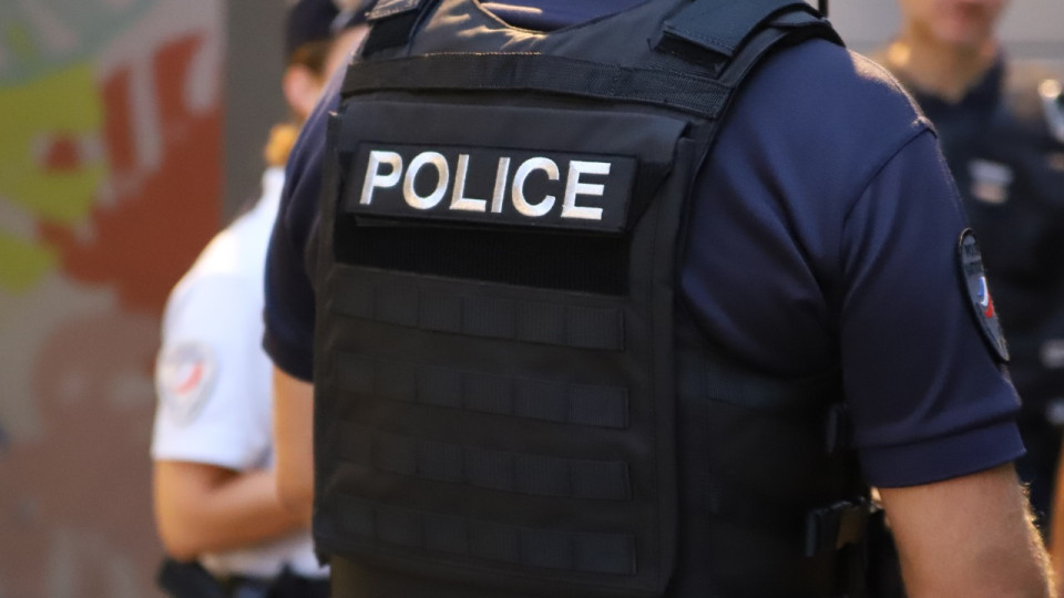 Nice : elle est agress&eacute;e sexuellement par un homme arm&eacute; d&rsquo;un couteau dans son hall d&rsquo;immeuble