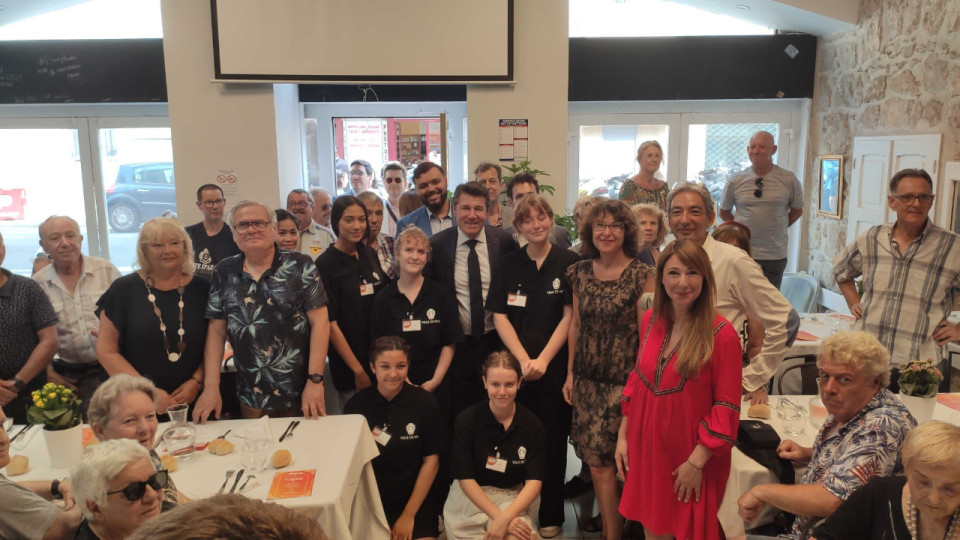 À Nice, un restaurant solidaire à destination des séniors À Nice, un restaurant solidaire à destination des séniors