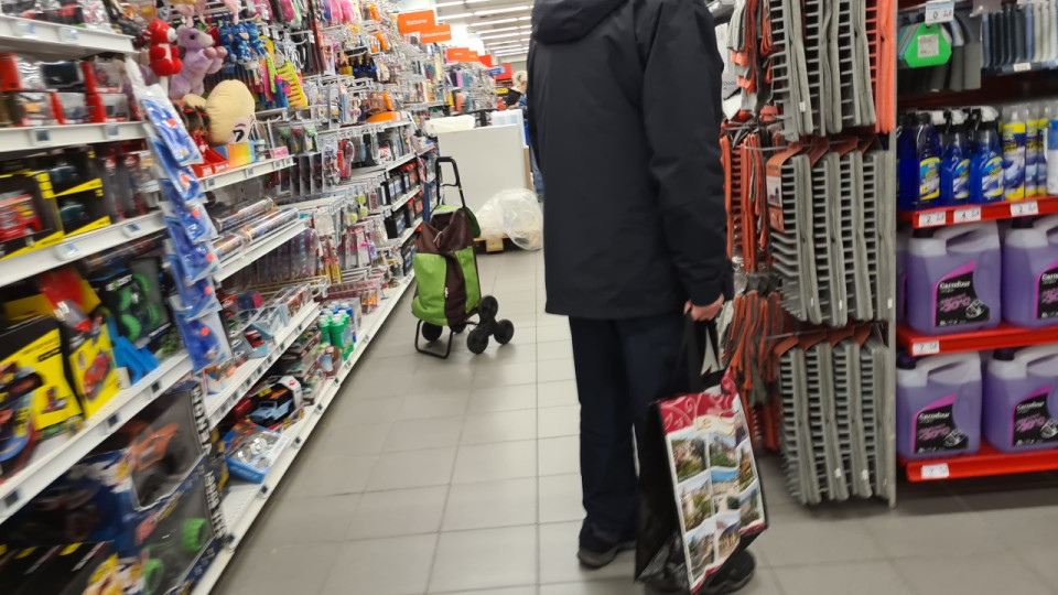 Agression sexuelle dans un supermarch&eacute; de Mandelieu : un lituanien r&eacute;cidiviste maintenu en d&eacute;tention