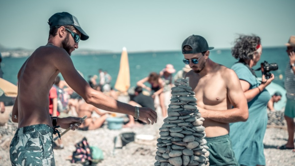 Championnat du monde de châteaux de galets : et le vainqueur est...