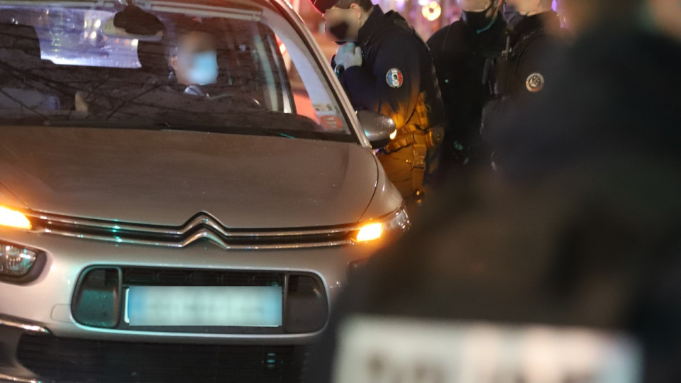 Contr&ocirc;l&eacute; &agrave; 136 km/h au lieu de 50 sur la Promenade des Anglais, il finit sa nuit en garde &agrave; vue