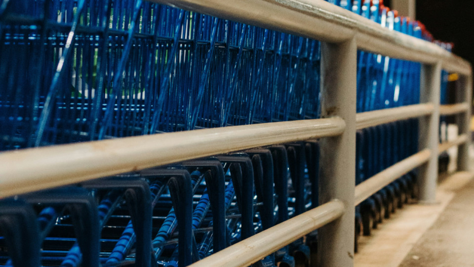 Le groupe Auchan se pr&eacute;pare &agrave; plan social, des emplois menac&eacute;s dans la r&eacute;gion