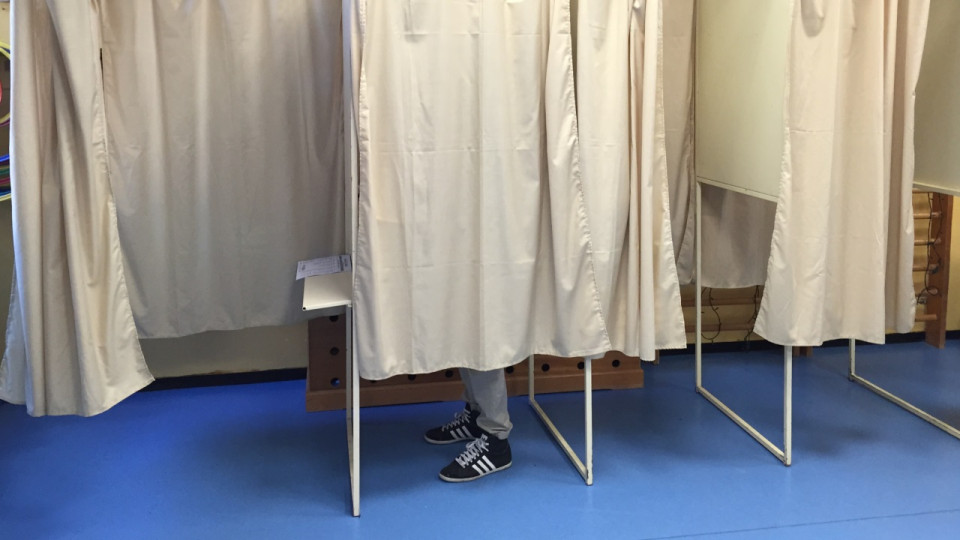 Municipales &agrave; Nice : les bulletins de vote de quatre candidats d&eacute;truits par la pluie, le premier tour maintenu