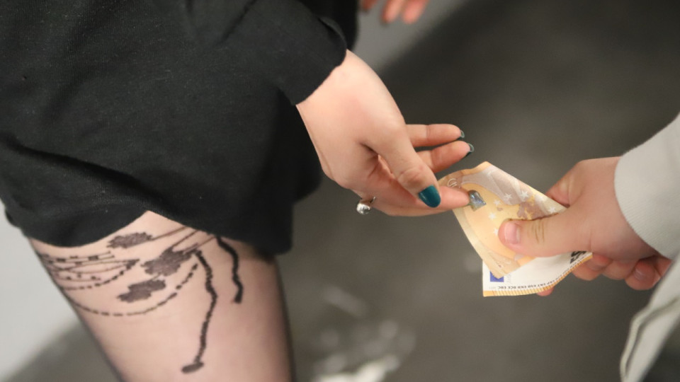 Nice : deux mineures prostituées dans un Airbnb, trois personnes en garde à vue