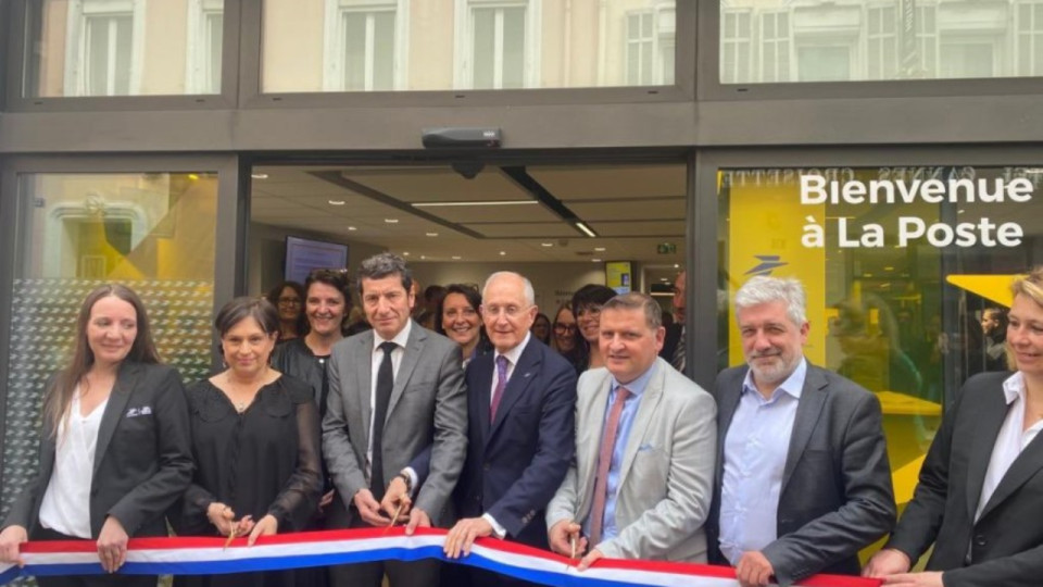 Un bureau de poste nouvelle g&eacute;n&eacute;ration &agrave; Cannes