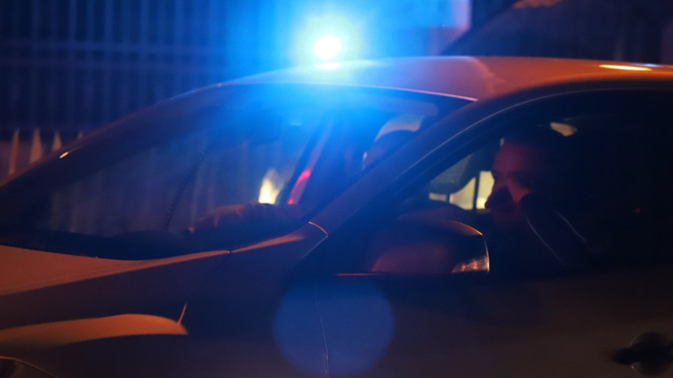 Une voiture vis&eacute;e par des tirs pr&egrave;s d'un point de deal &agrave; Cannes-La-Bocca